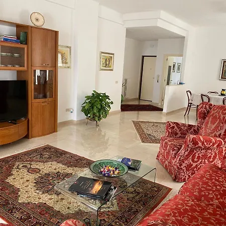 Interno13bari * Bari